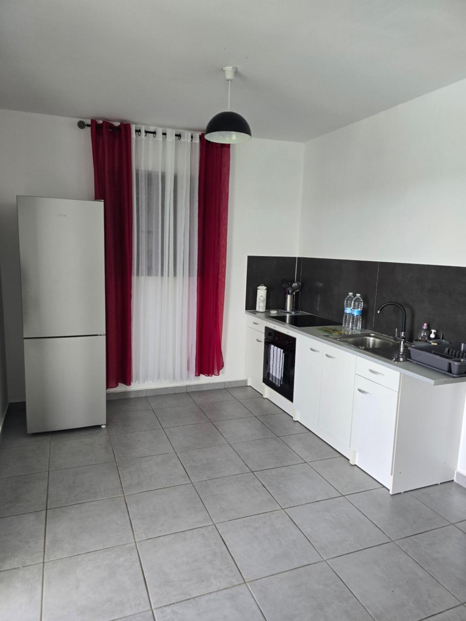 Maison Laurencia - Appartement De L'Etage Sainte-Anne  Eksteriør billede