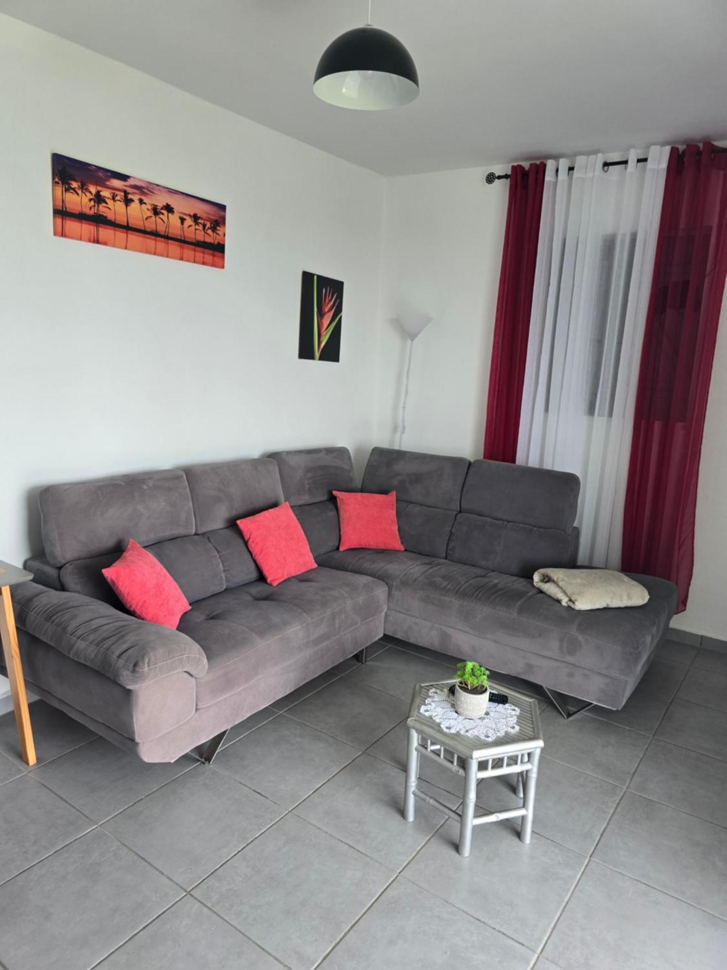Maison Laurencia - Appartement De L'Etage Sainte-Anne  Eksteriør billede