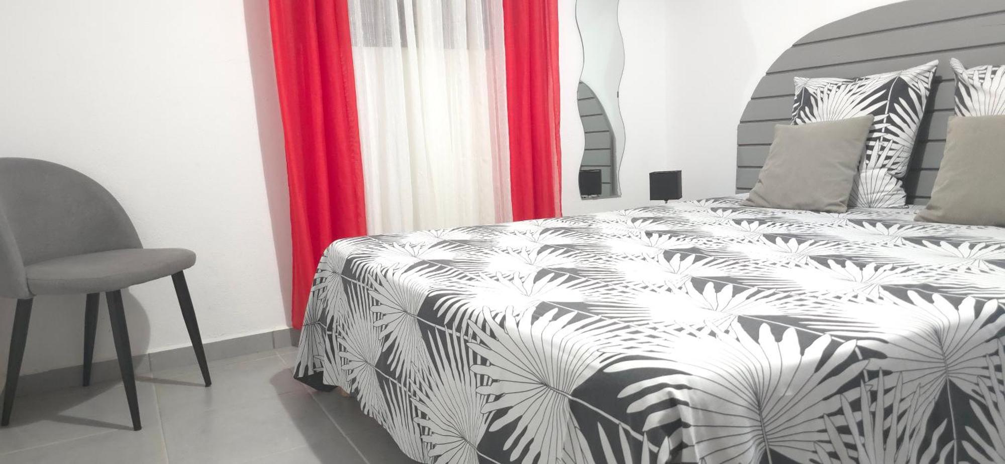 Maison Laurencia - Appartement De L'Etage Sainte-Anne  Eksteriør billede